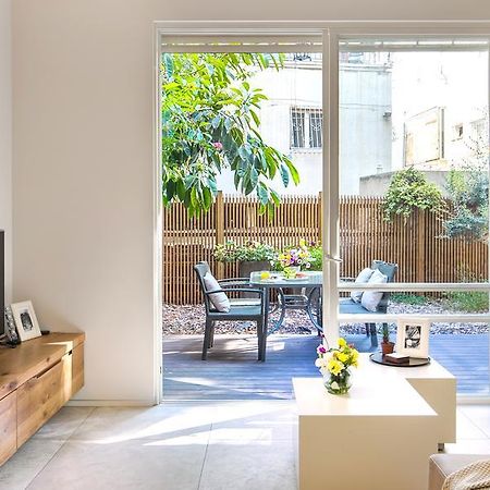 Luxurious By The Beach Apartment With Garden Tel Aviv Exterior foto