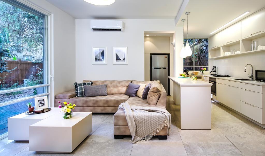 Luxurious By The Beach Apartment With Garden Tel Aviv Exterior foto