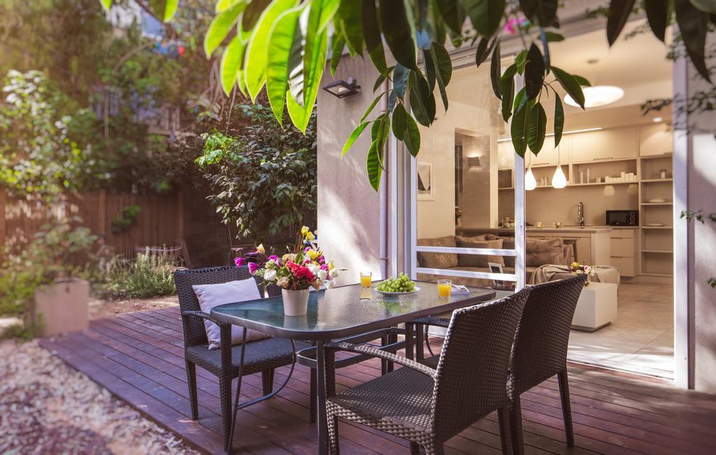 Luxurious By The Beach Apartment With Garden Tel Aviv Exterior foto